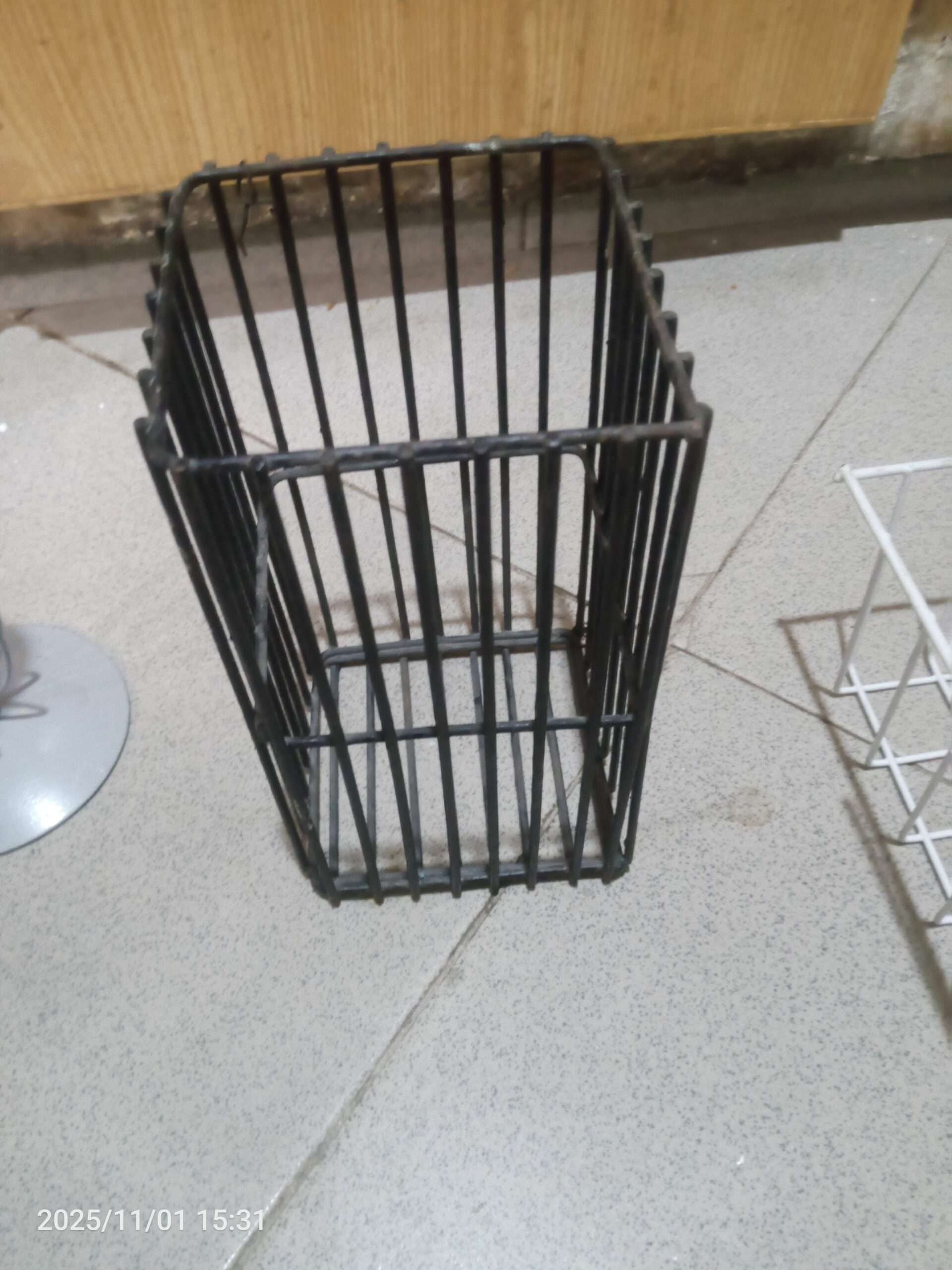 Kitchen accessories stands for sale