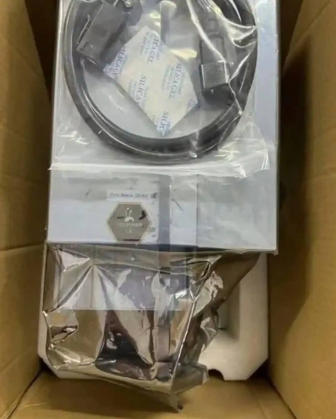 Bitmain Antminer L9 (15GH/s)