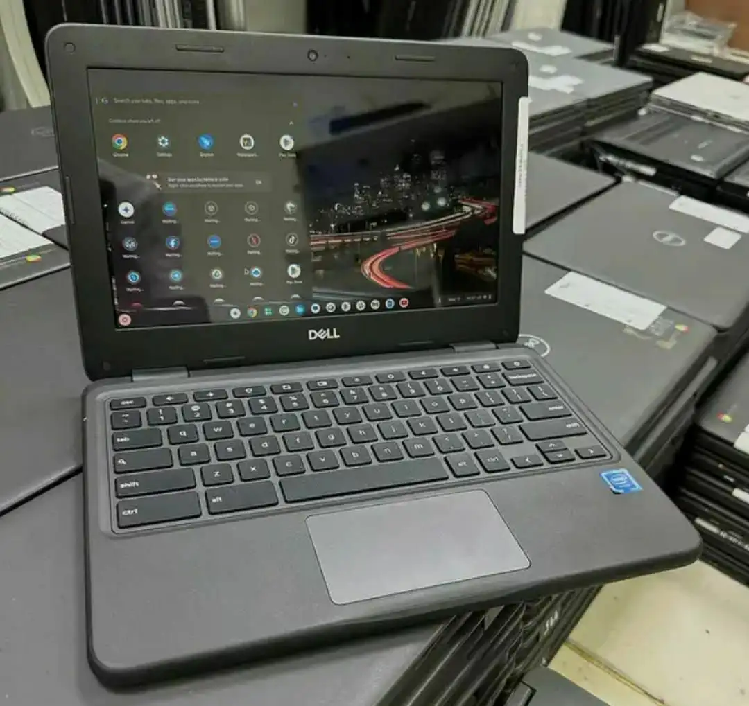 Dell Chromebook latest model 4gb 32gb