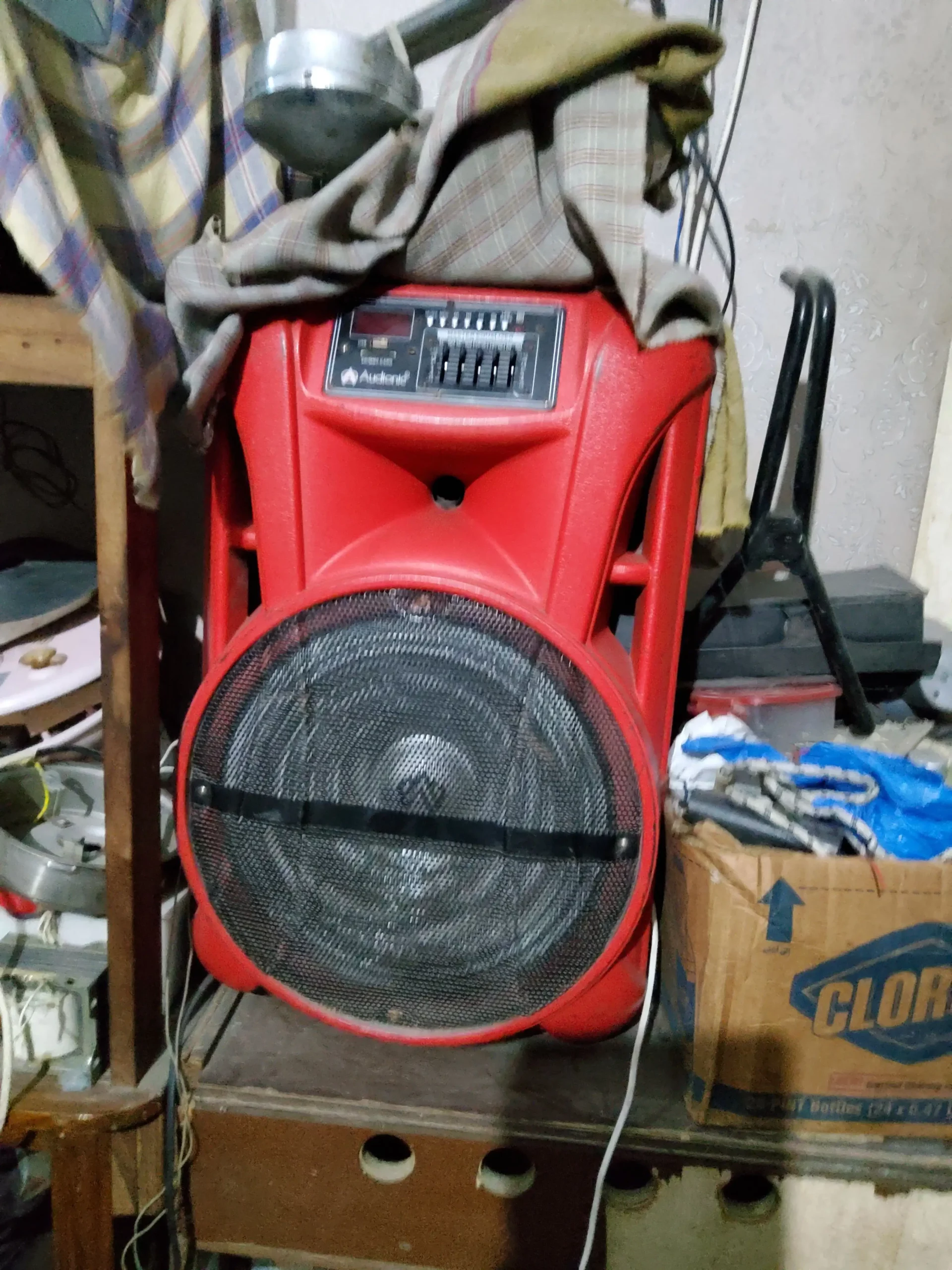 Amplifier speaker