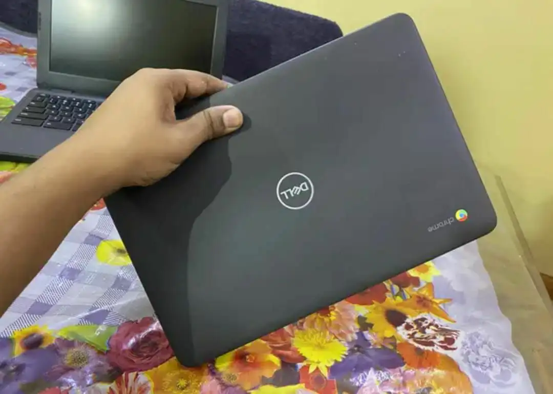 Dell Chromebook latest model 4gb 32gb