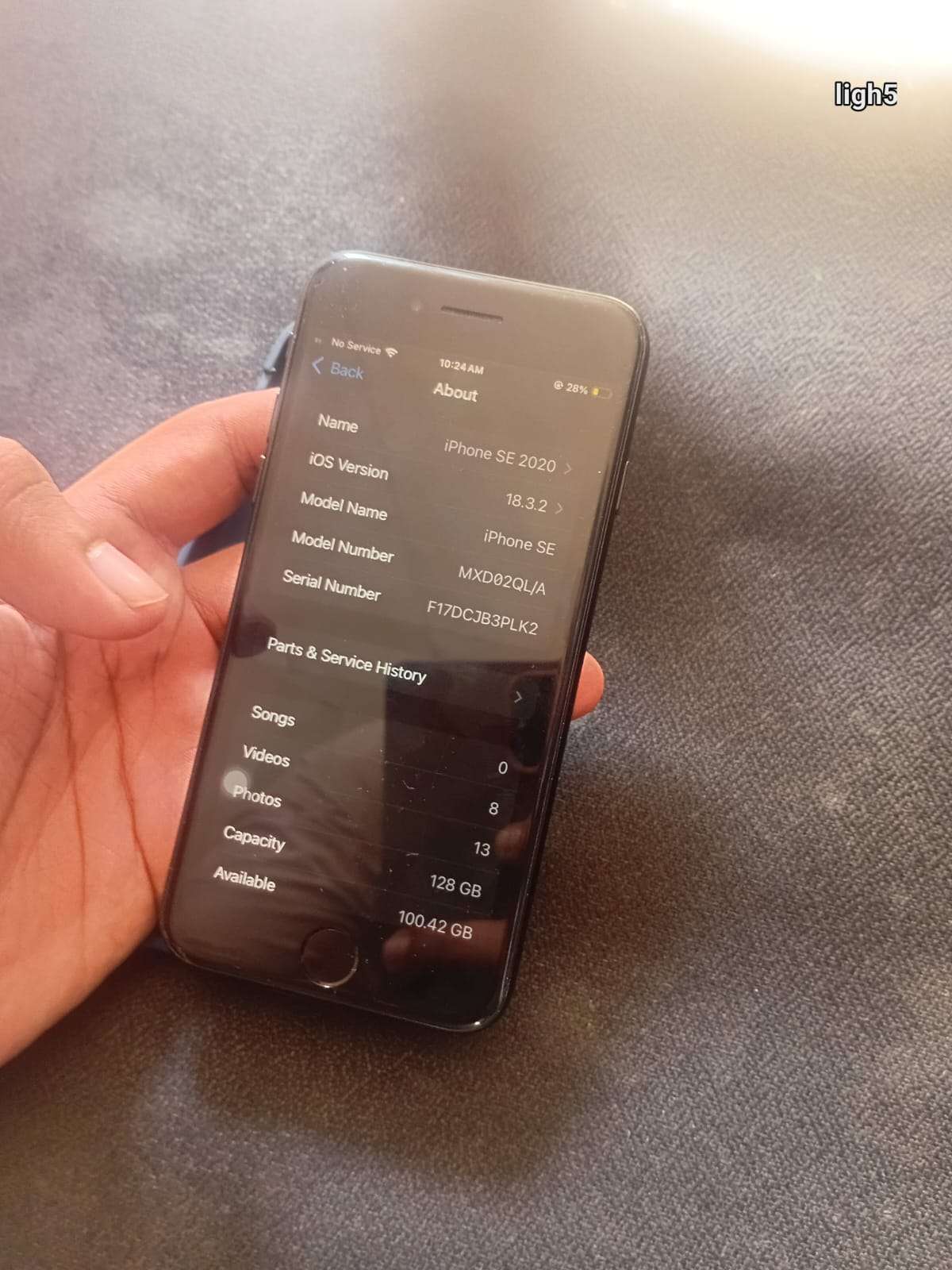 iPhone SE 2020 • 128GB • Non-PTA • Bypassed • Minor Back Crack