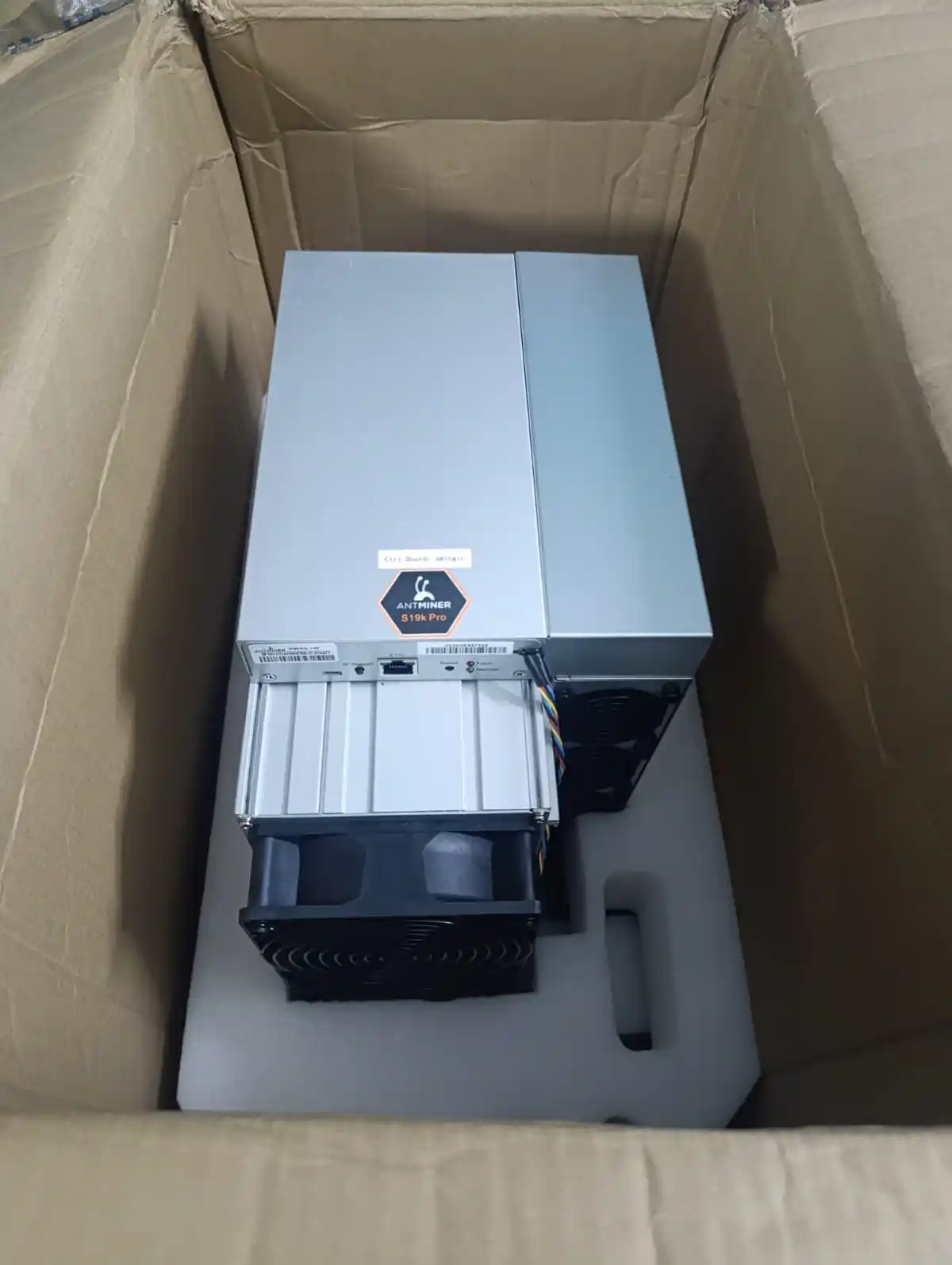 Bitmain Antminer S21 235Th