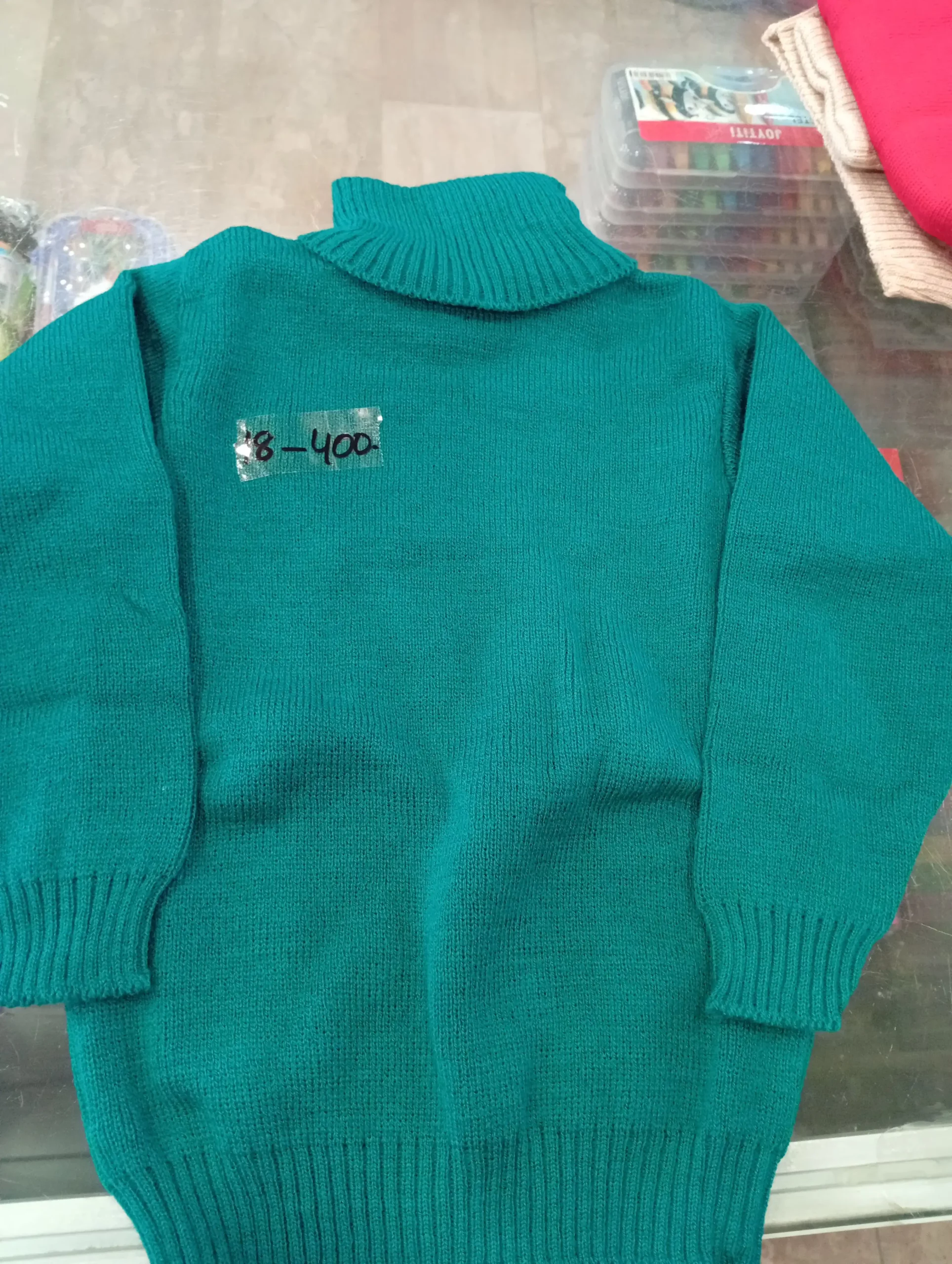 High neck child available 18 sai 26 size tak hai