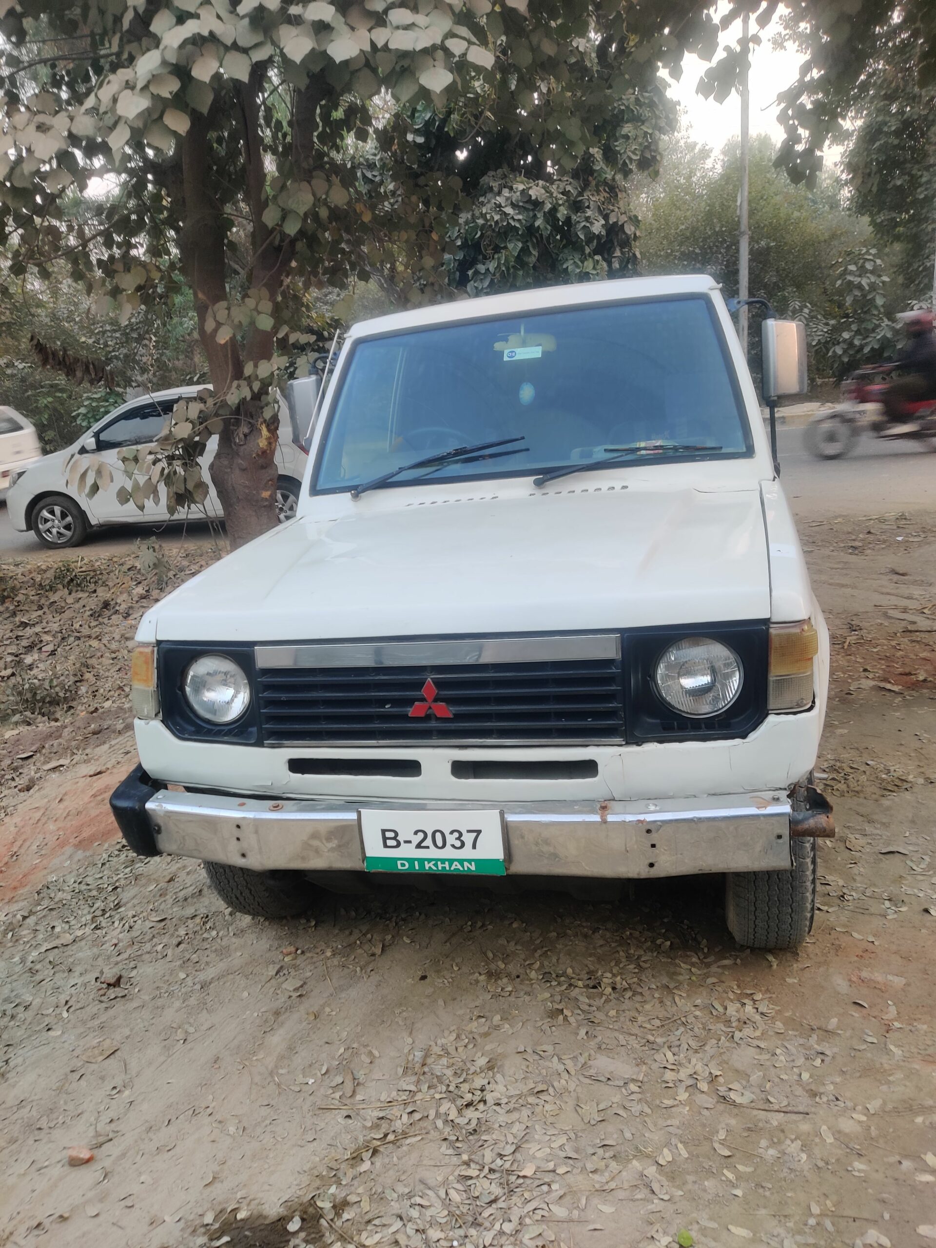 Mitsubishi 2400 diesel