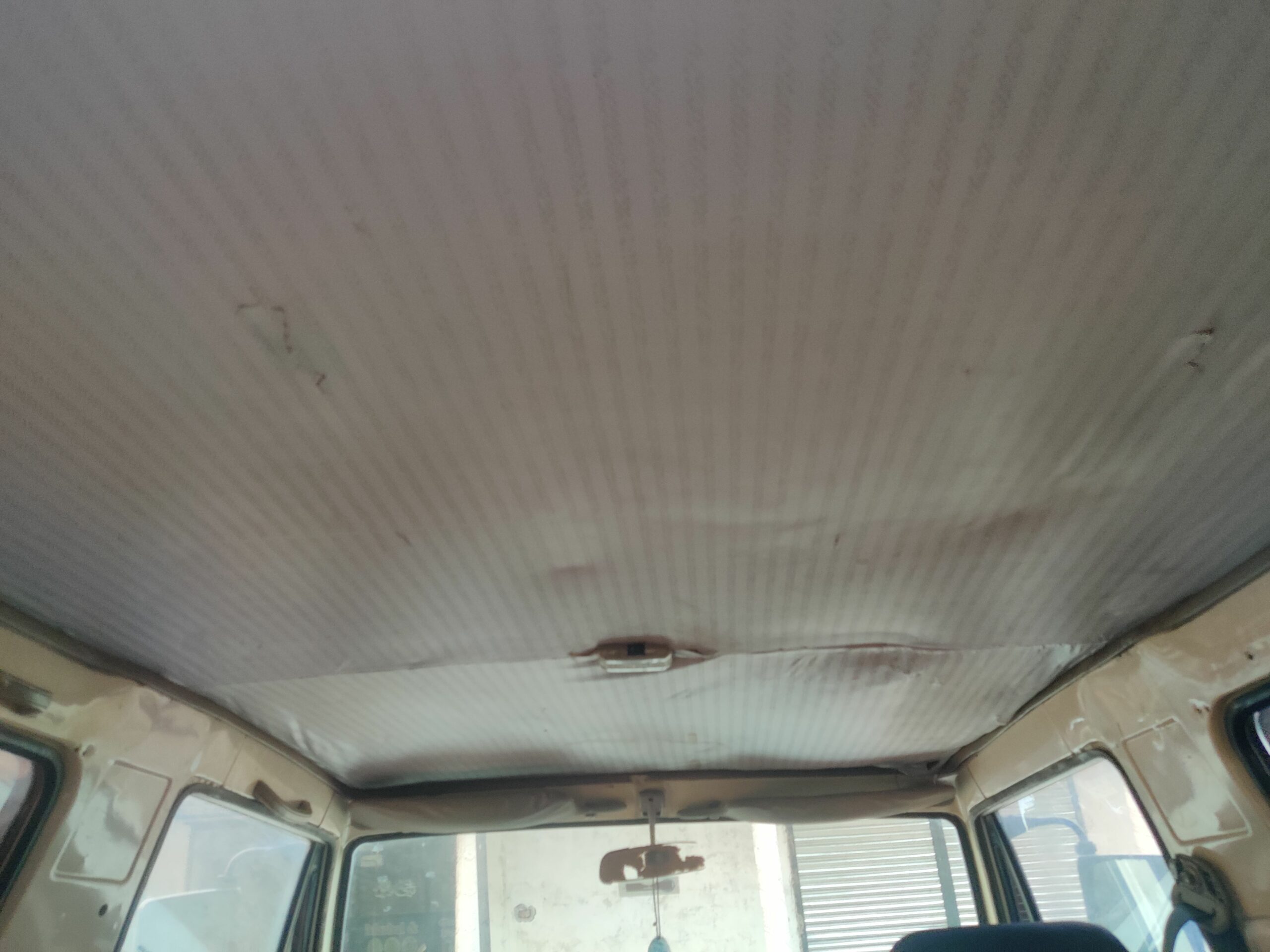 Mitsubishi 2400 diesel