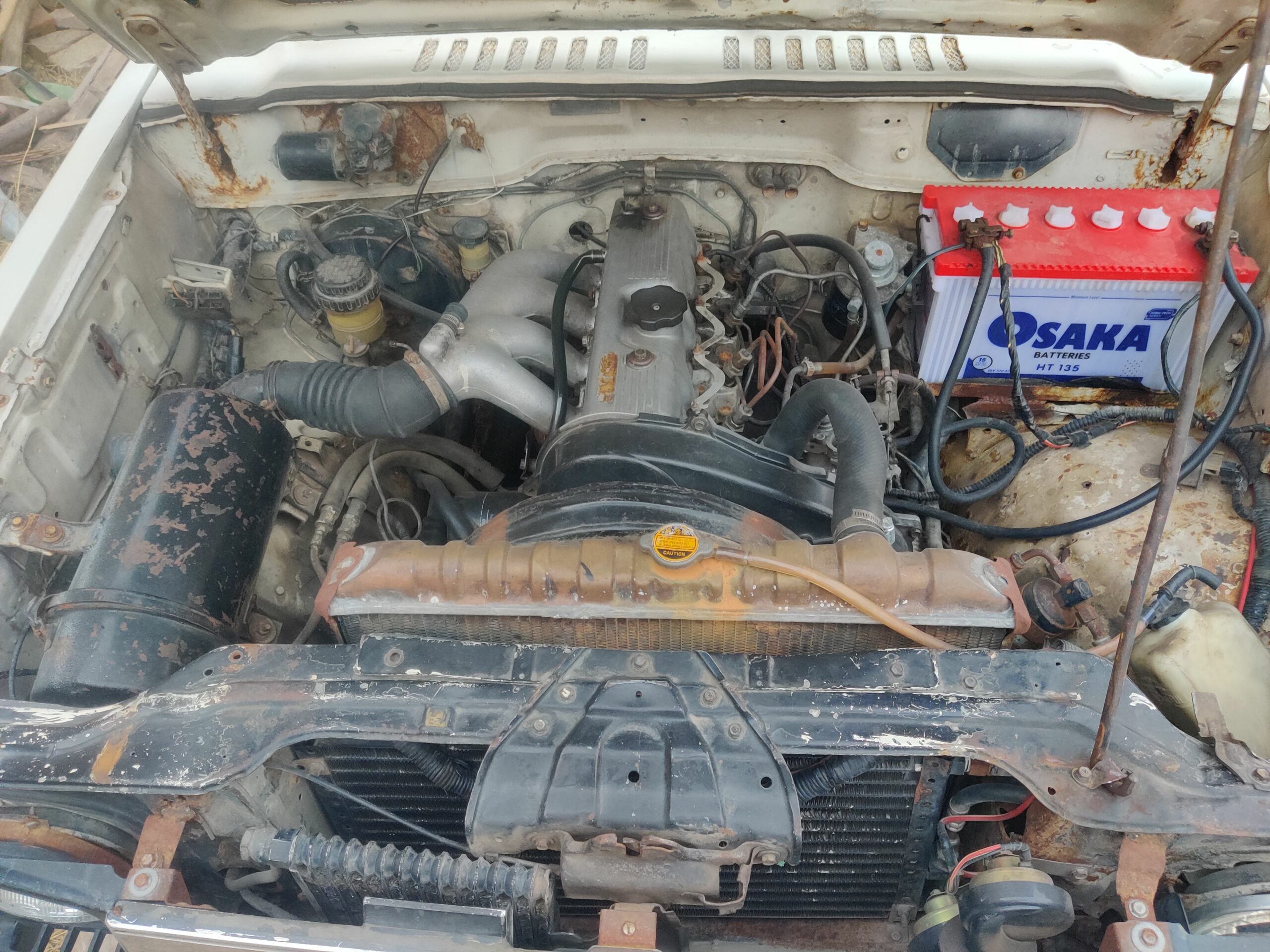 Mitsubishi 2400 diesel