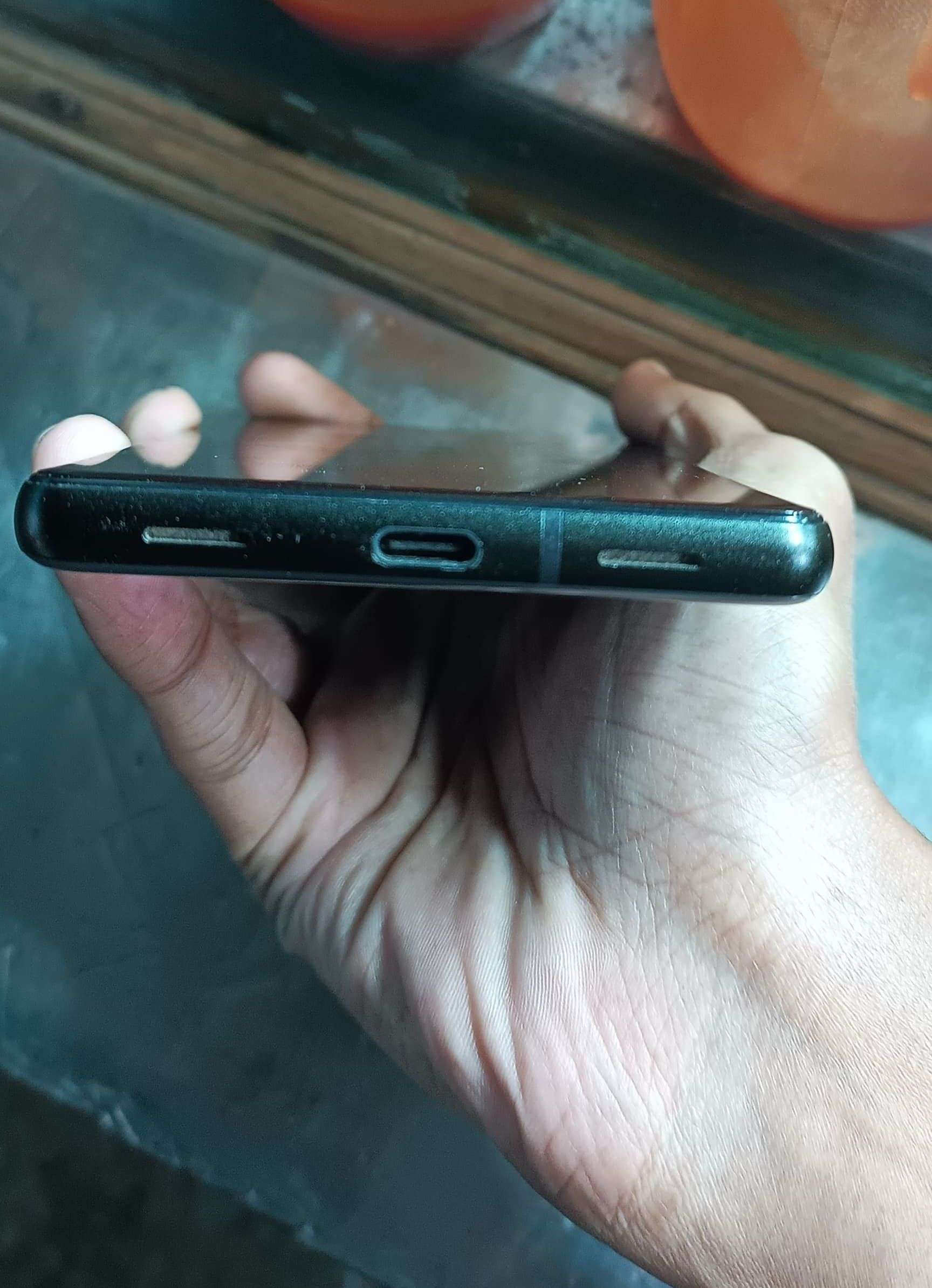 Google Pixel 6a (NON PTA)