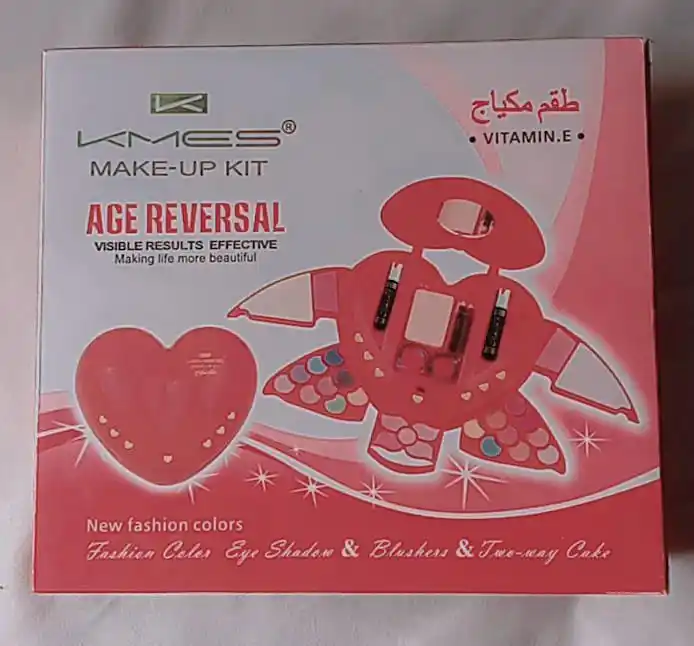 💖 Kids Heart-Shaped Makeup Kit | Cute Portable Beauty Set for Girls (Brand New)
