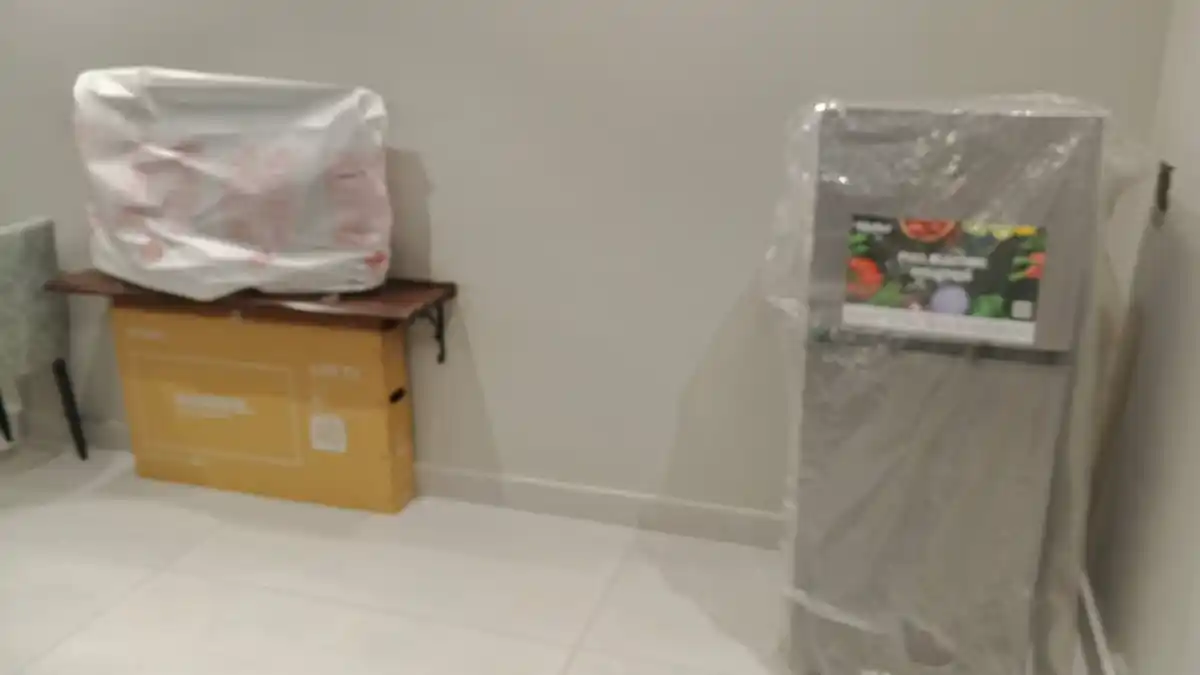 Fully Furnished Studio Apartment for Sale in Bahria Town Lahore (0333-0493926)