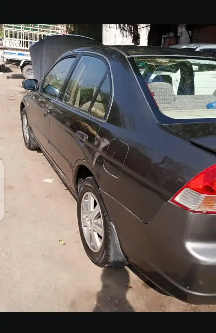 Honda civic 2005 bumper to bumper ORIGINAL