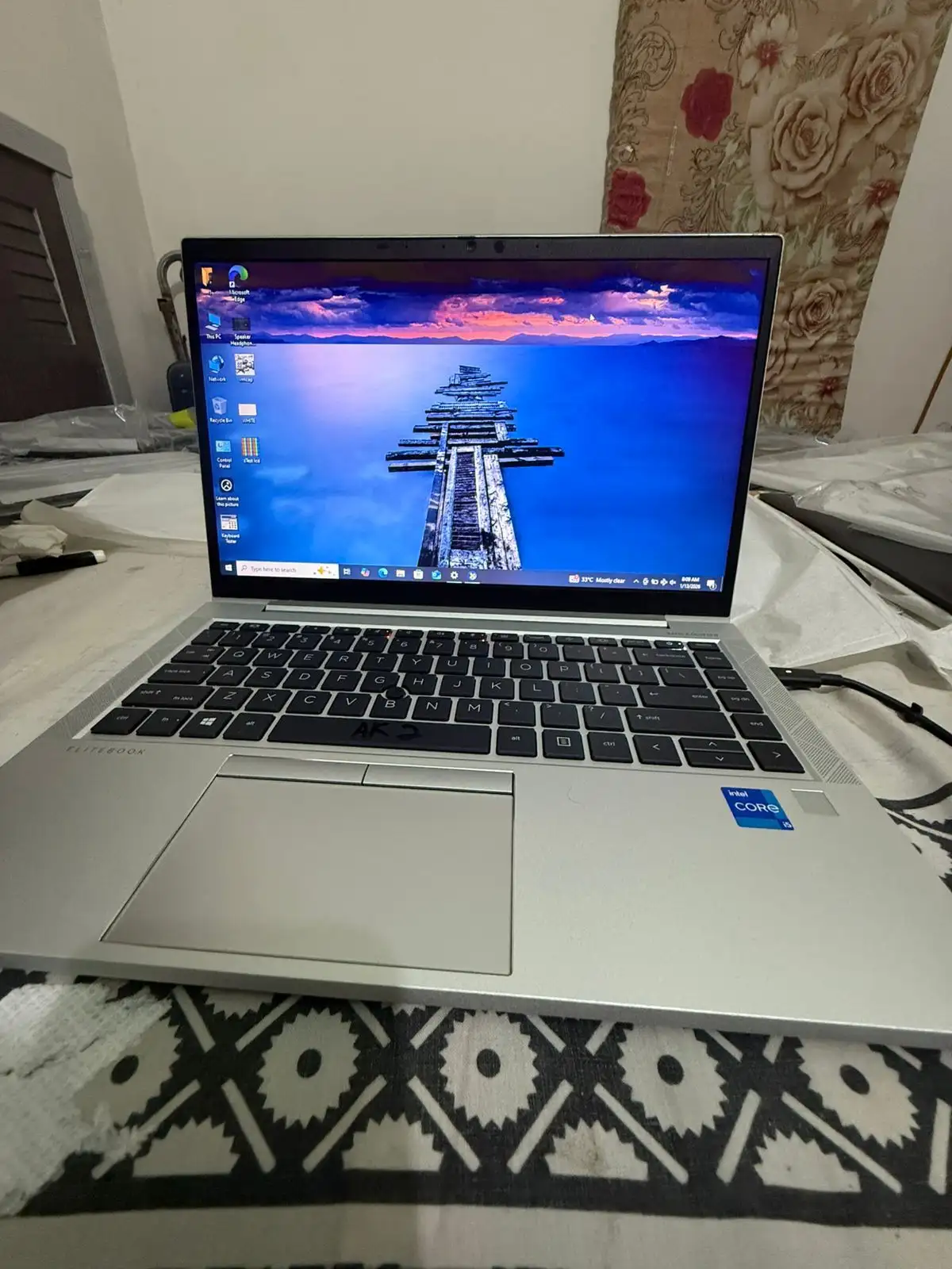 HP ELITEBOOK 840 G8 Ci5 11th 8GB RAM 256SSD