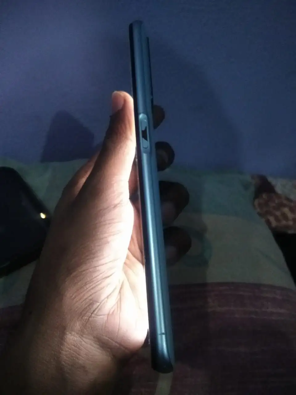 Oppo a57. 6+4 128 box ke sath