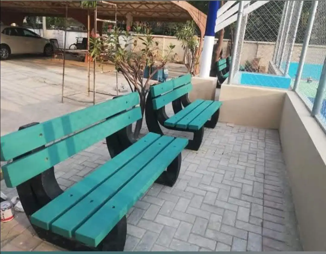 Garden Banch outdoor seating