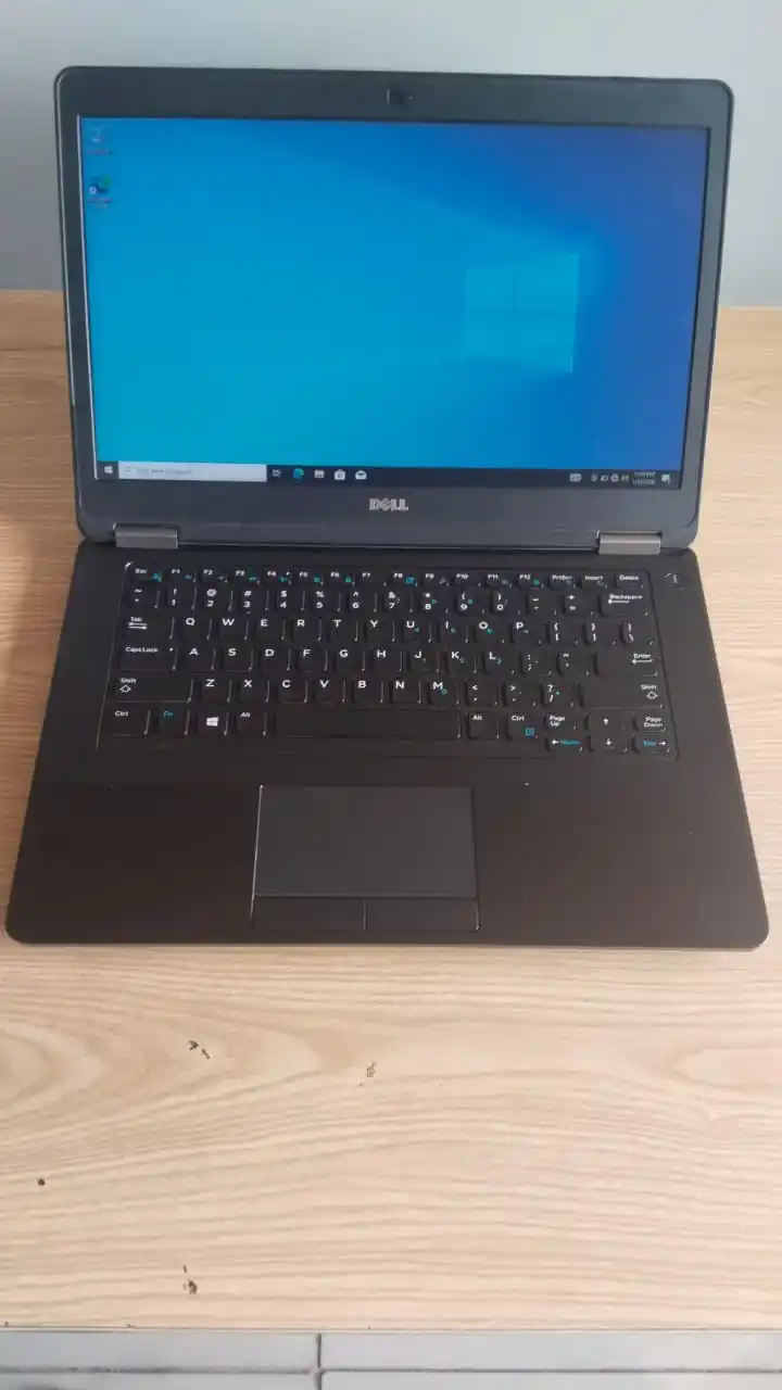 Dell Latitude 5470 – i5 6th Generation [RAM 8GB | SSD 256 GB]