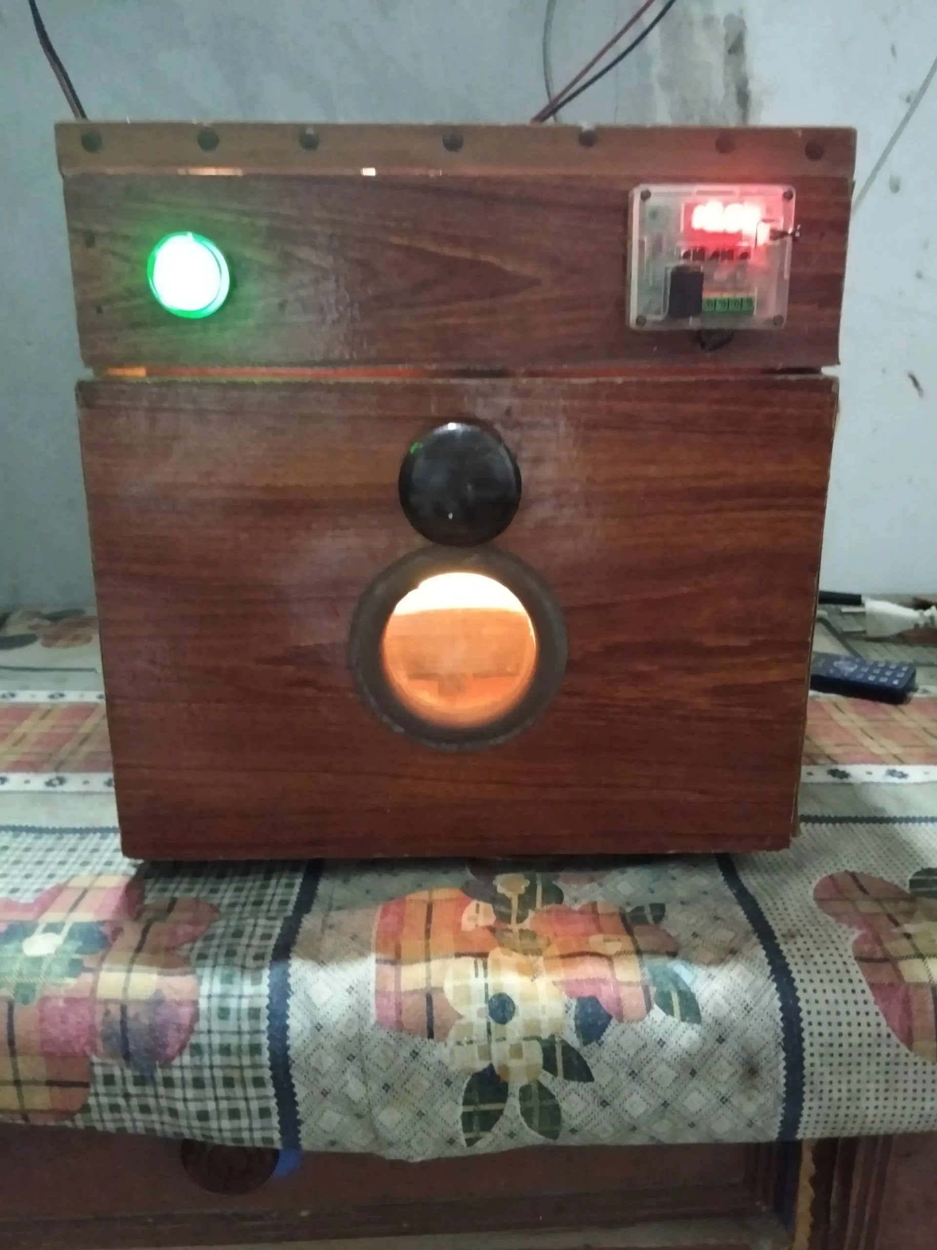 Chooze nikalne wali semi auto machine