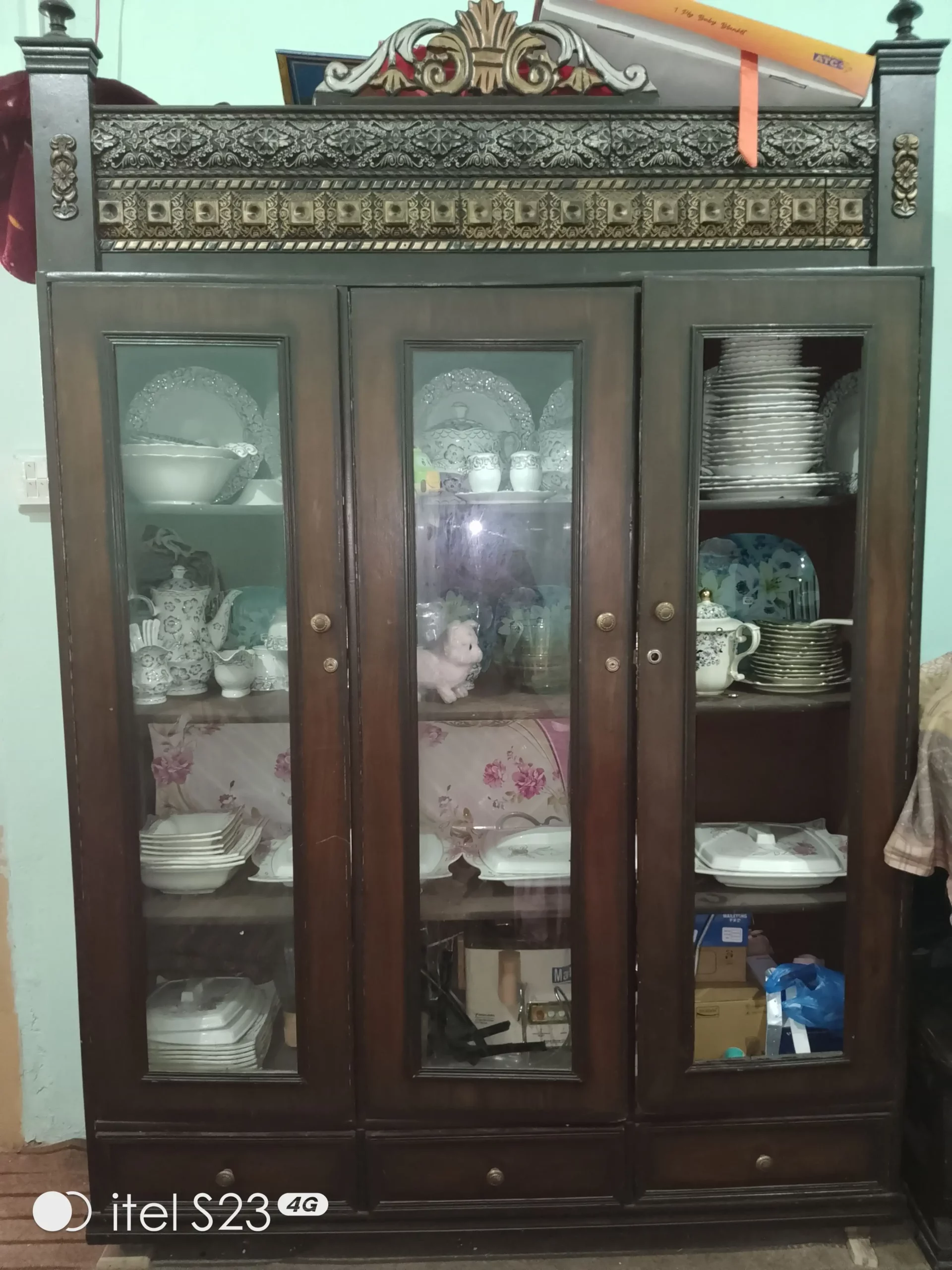 Showcase and Dressing sale with amazing price