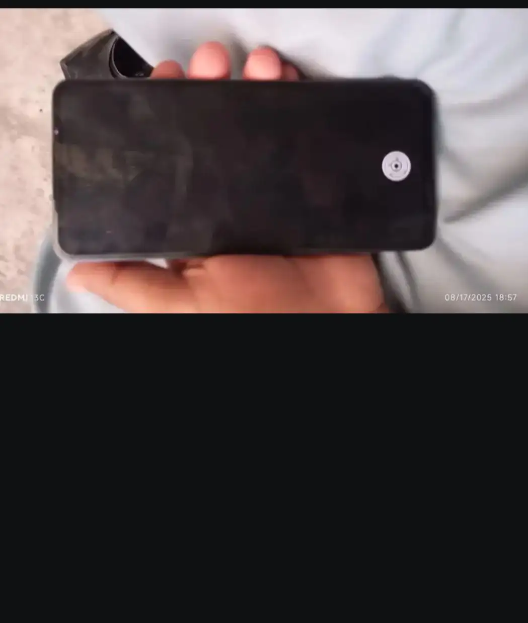 I’m selling my phone realme 13 plus 5g