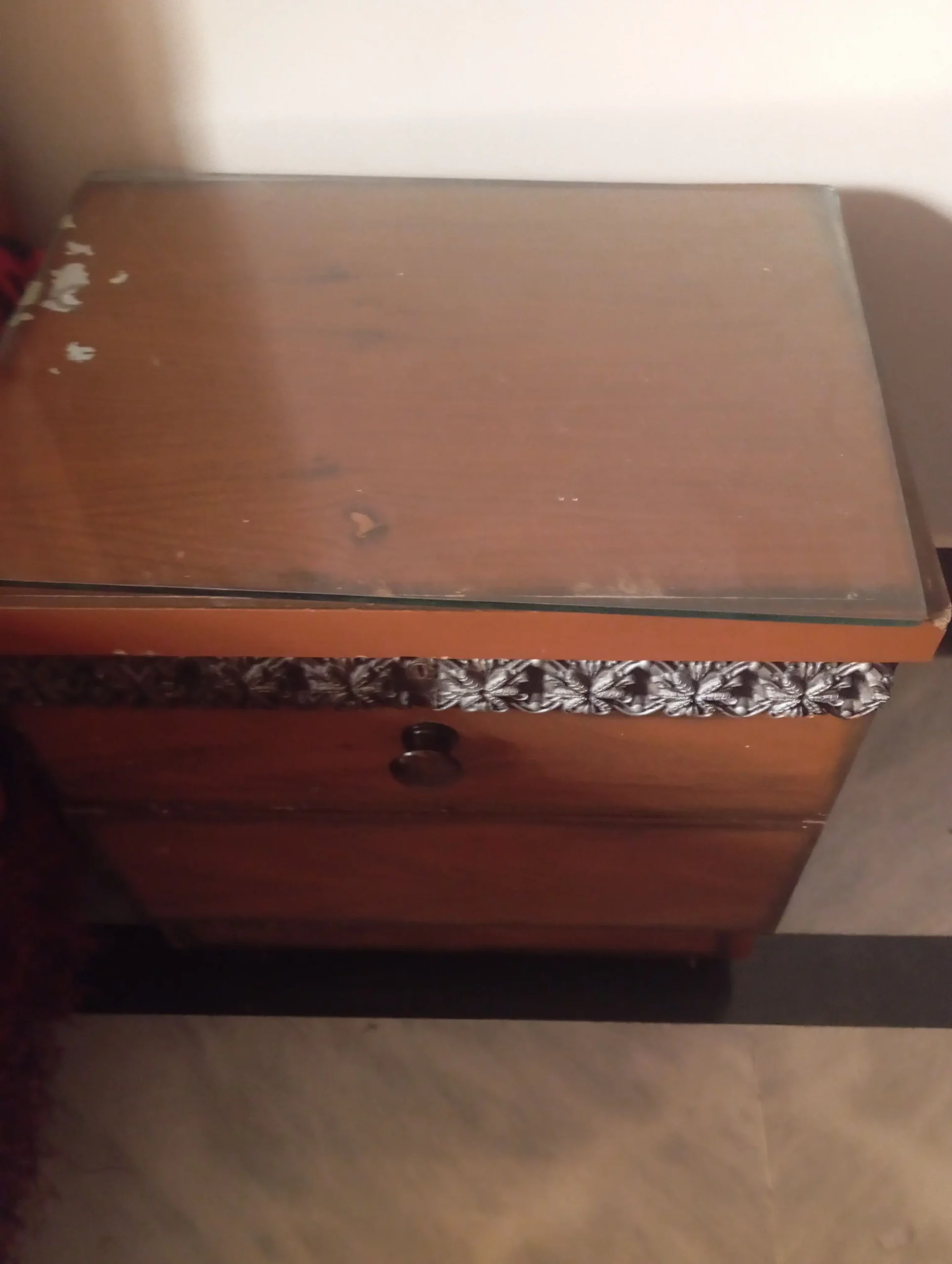 1 bed side table with dressing for sale