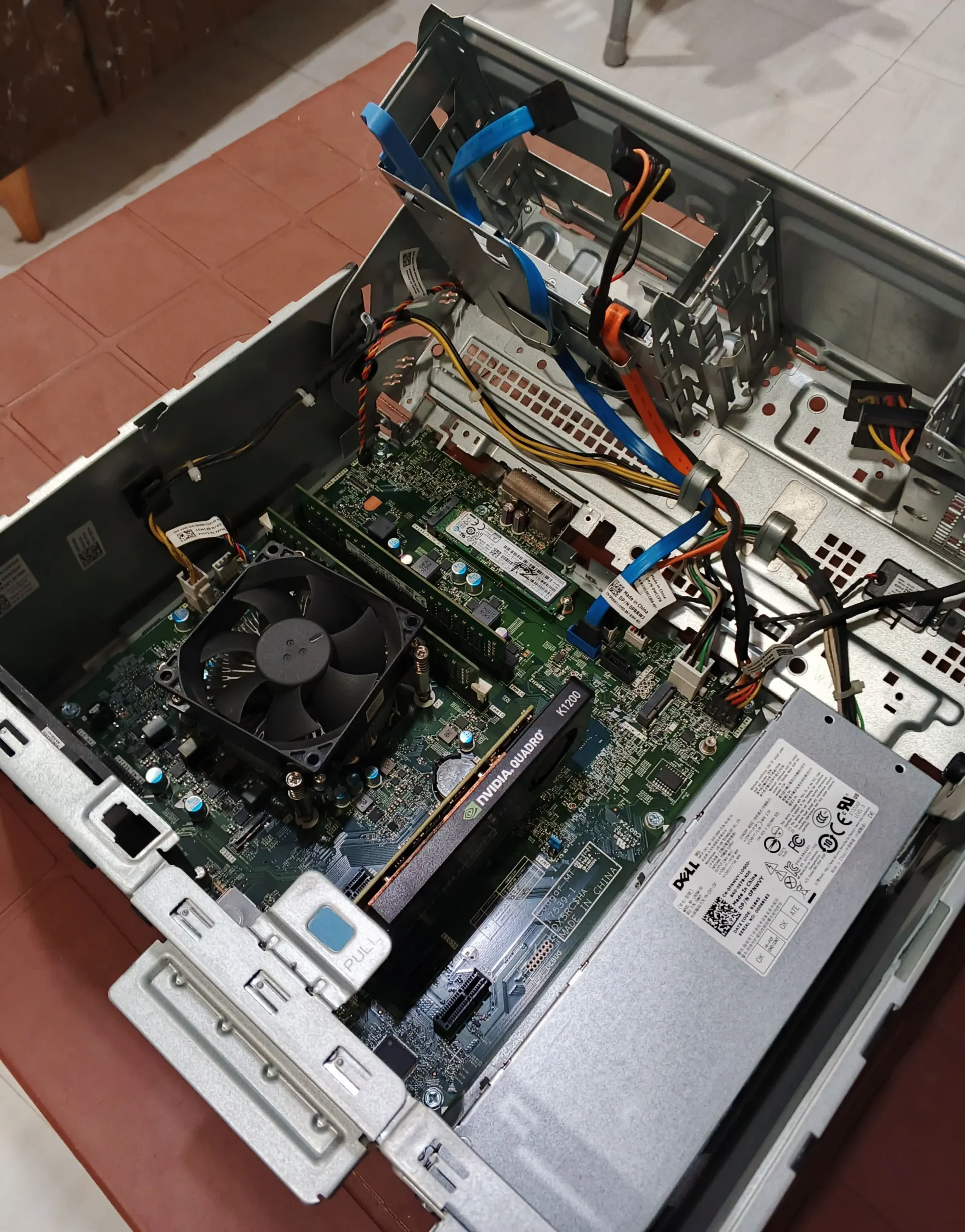 DELL i7 8TH GENERATION TOWER PC Machine FOR GAMING AND VIDEO EDITING IS FOR SALE