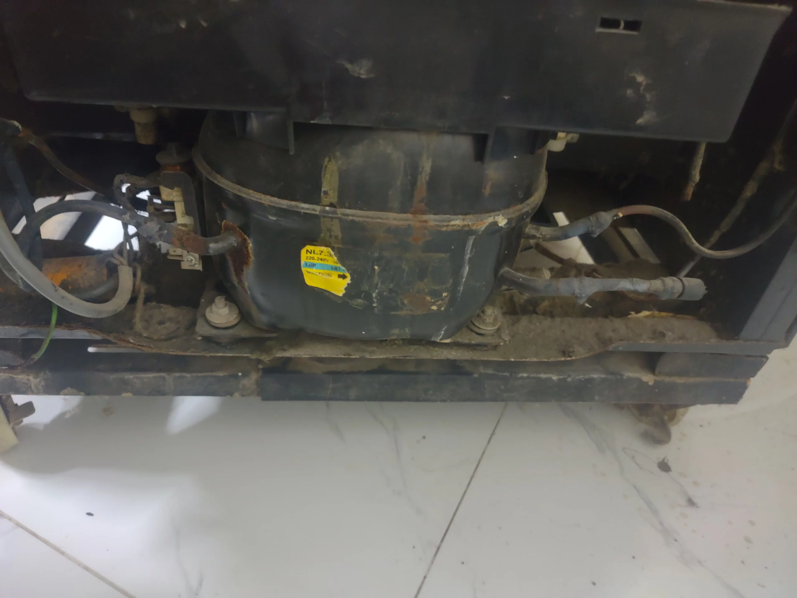 Dawlance Energy SAVER Refrigerator WBES9175