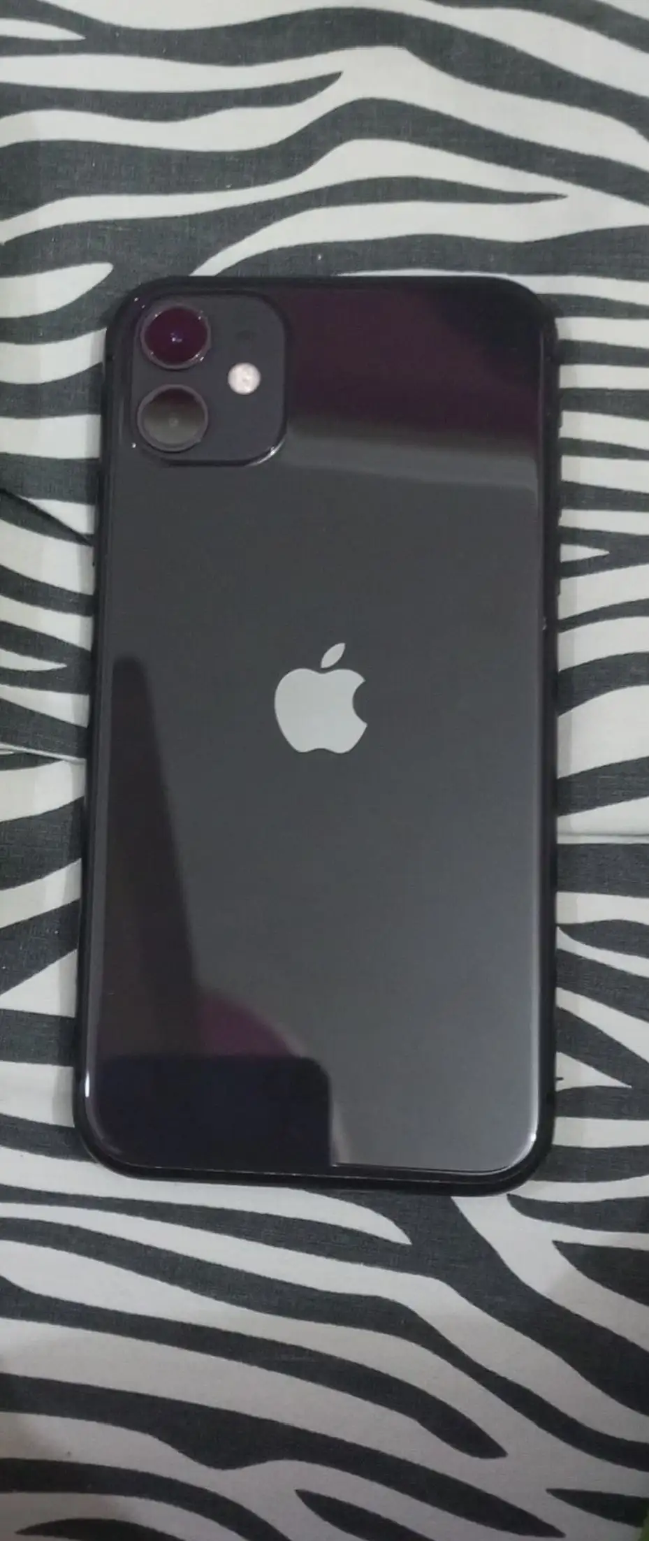 Iphone 11 64/GB Urgent Sale Need Money