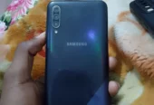 4 128 PENAL Samsung a30s CHANGE HA EXCHANGE POSSIBLE WITH IPHONE OR PIXEL