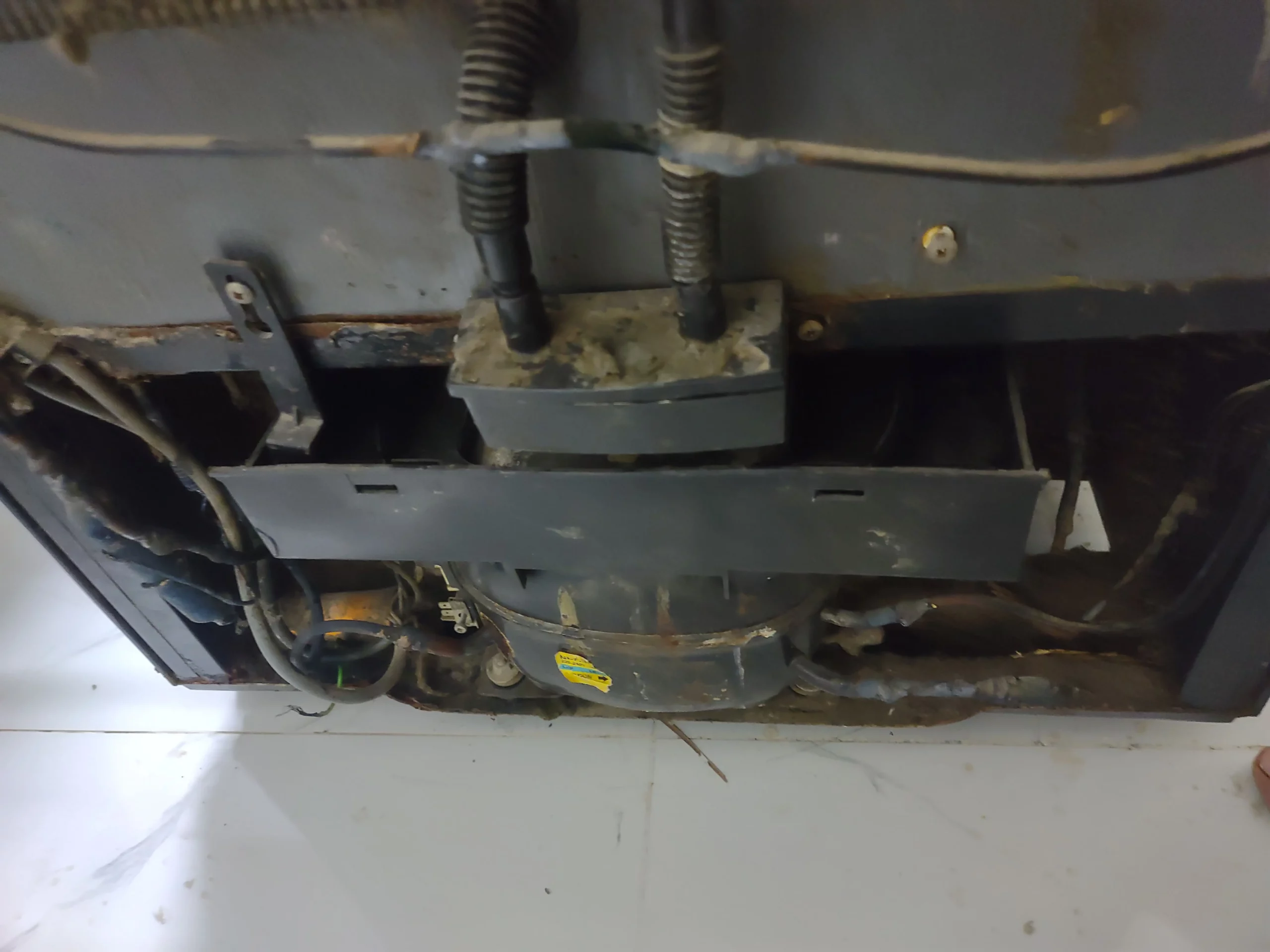 Dawlance Energy SAVER Refrigerator WBES9175