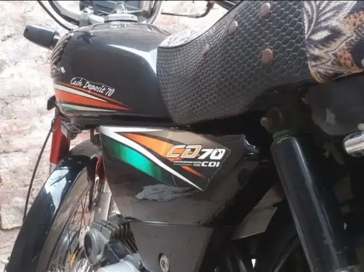 Original condition 10 by 10 original bike first ownar bike