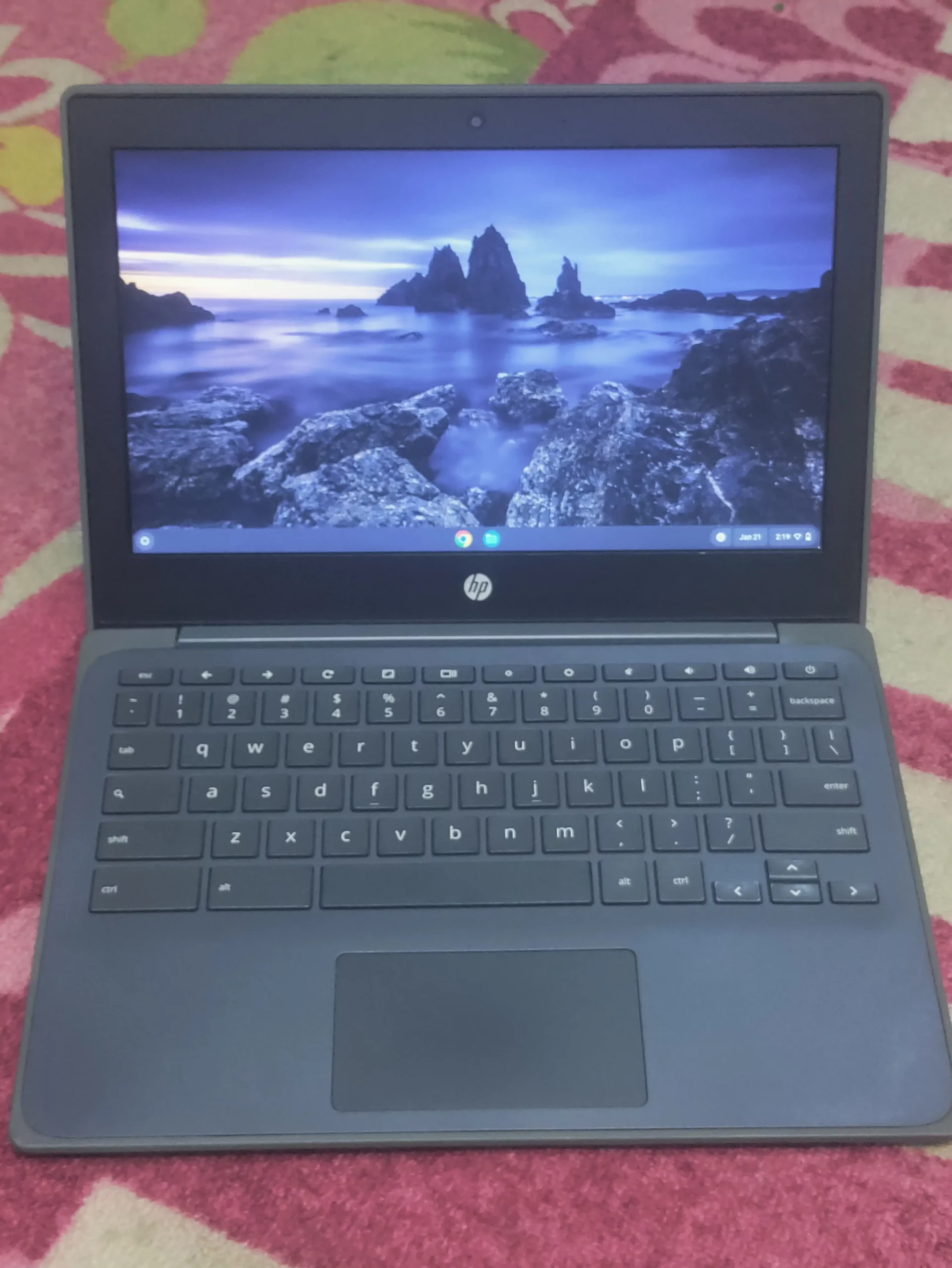 HP CHROMEBOOK 4GB 32GB TYPE C CAHRGER