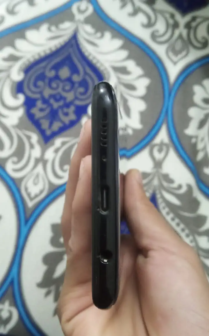 Samsung Galaxy A50 for sale. PTA urgent sale