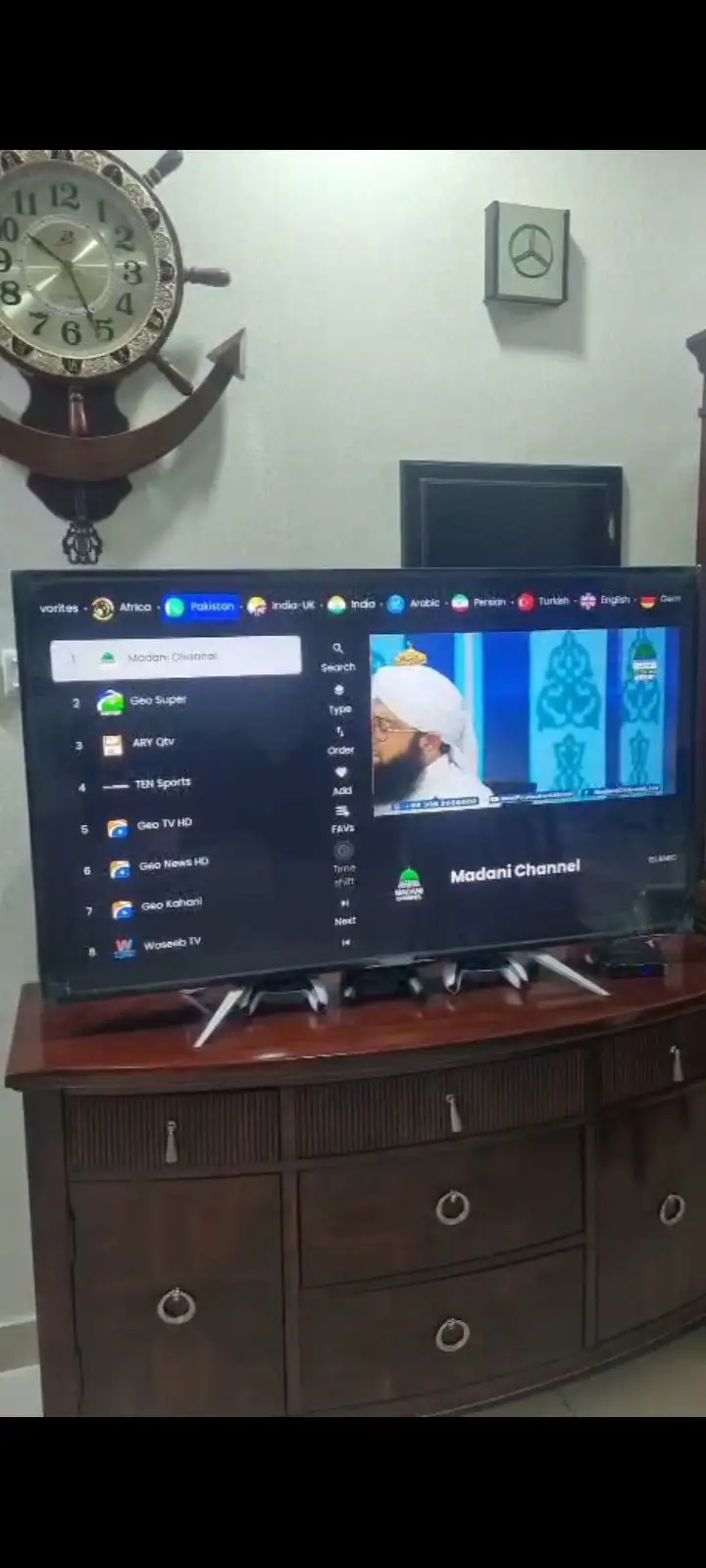 Free tv application for All Android tv mobile Android box and projectors