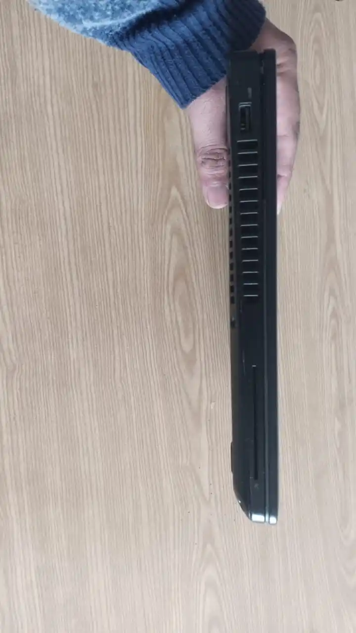 Dell Latitude 5470 – i5 6th Generation [RAM 8GB | SSD 256 GB]