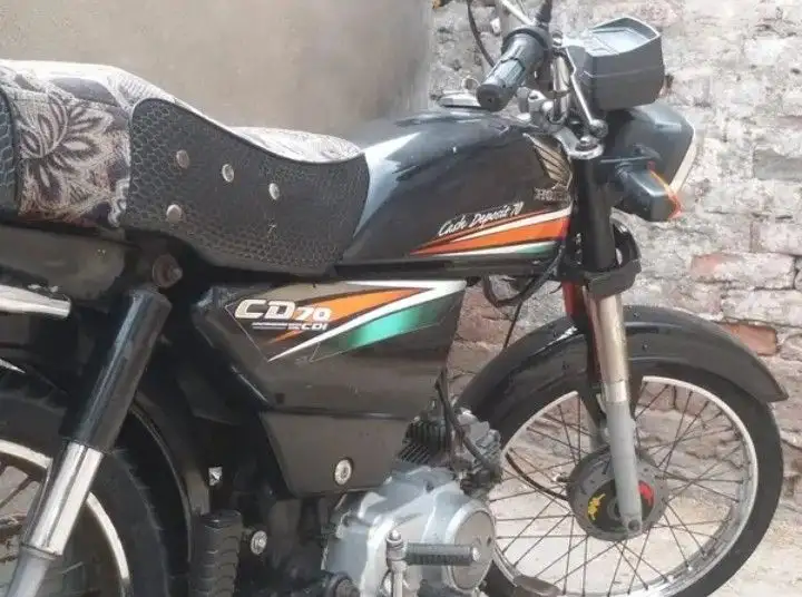 Original condition 10 by 10 original bike first ownar bike