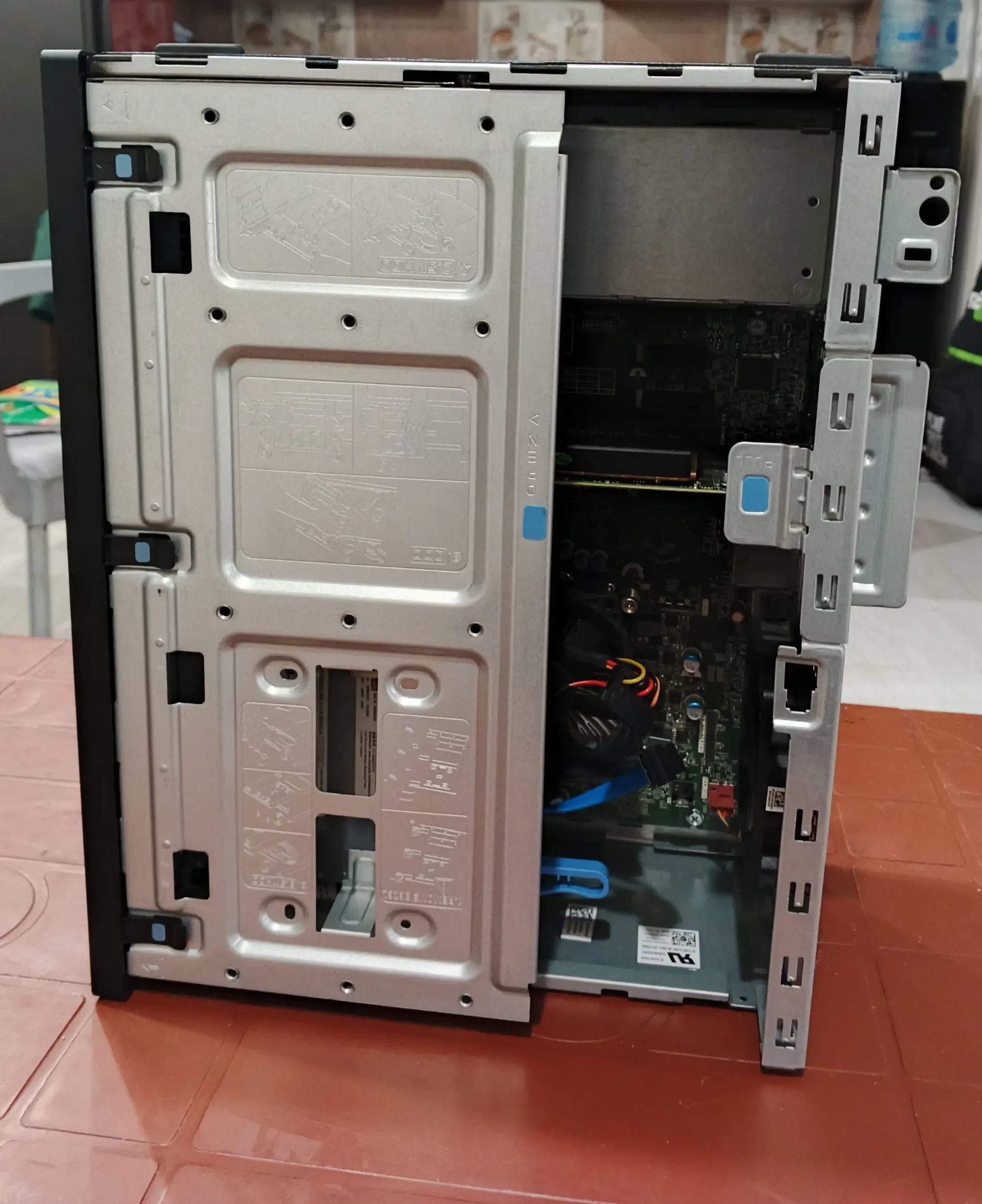 DELL i7 8TH GENERATION TOWER PC Machine FOR GAMING AND VIDEO EDITING IS FOR SALE