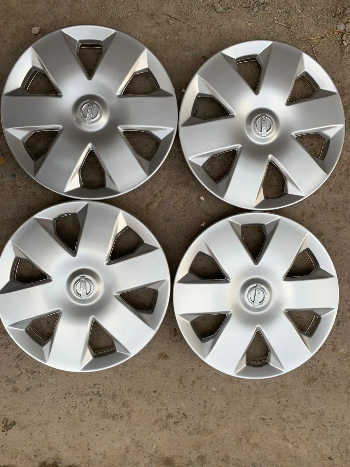 Nissan 14 Size ORIGINAL Wheel Covers FRESH Set Delivery Available whatsap 03201943133