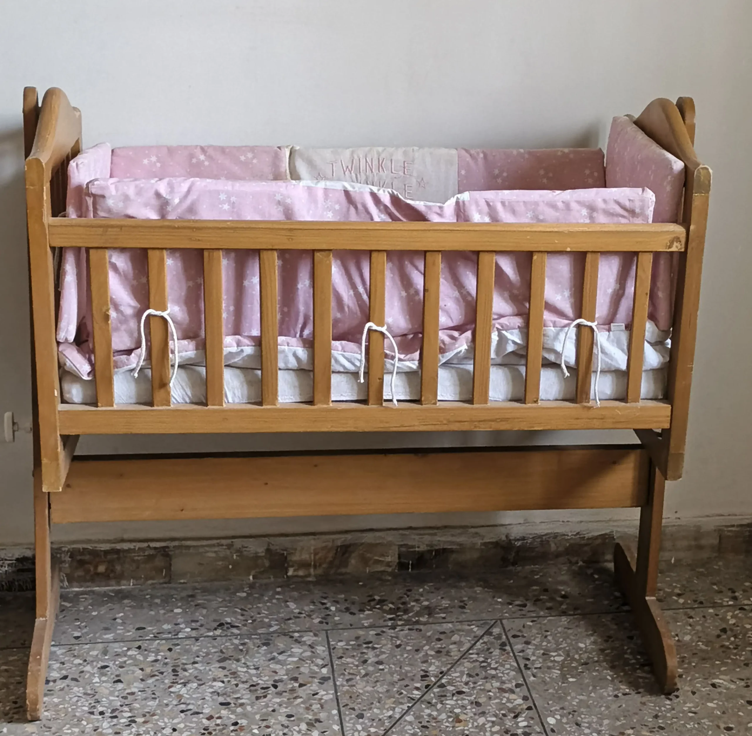 Baby cot