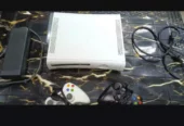 Xbox 360 with box and 2controller sale chance piece