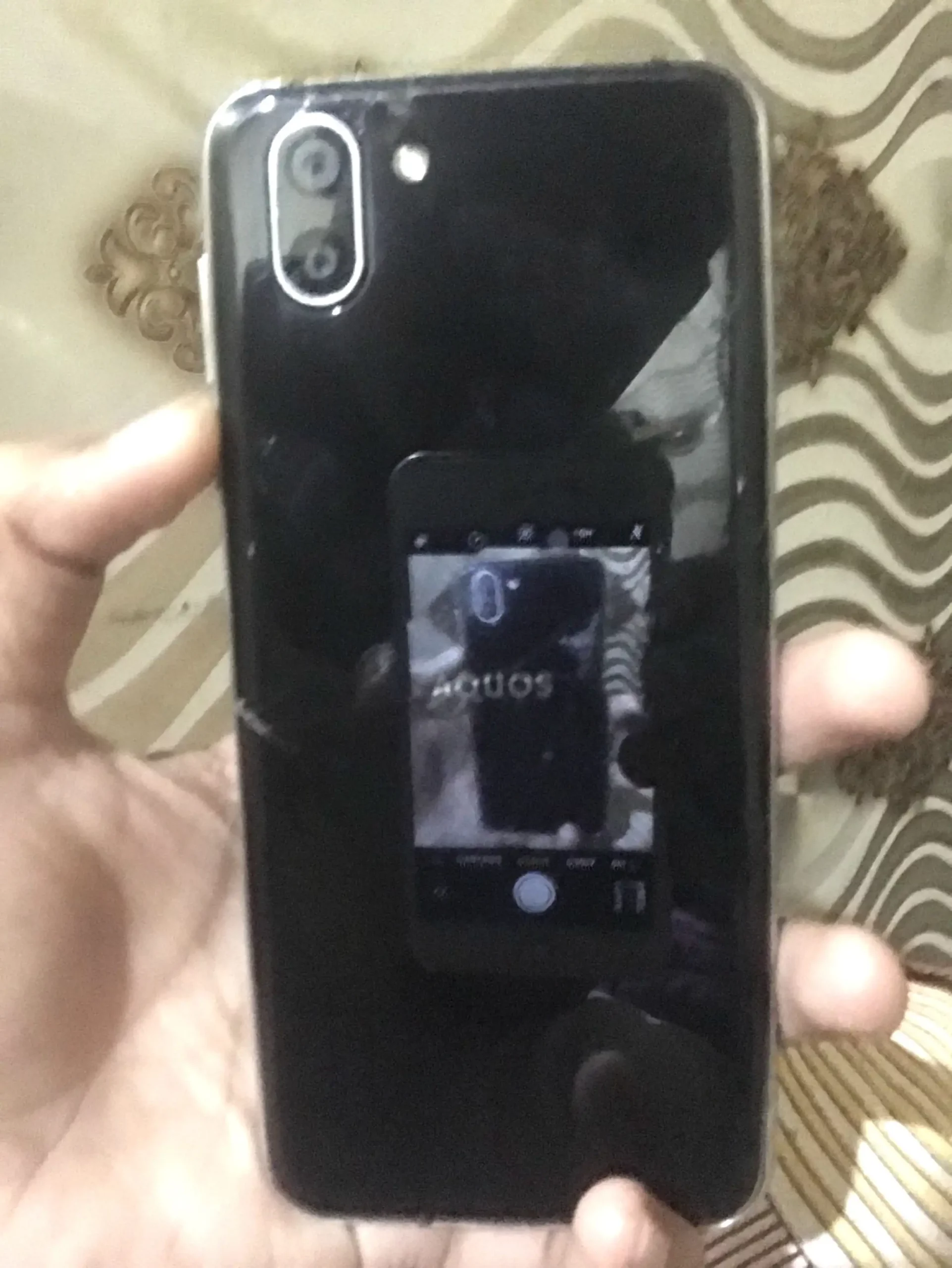 aquos r2 non pta 64gb upr sa pannal work nhi krtaa ha jaha pr mark kya hua ha back hlki si