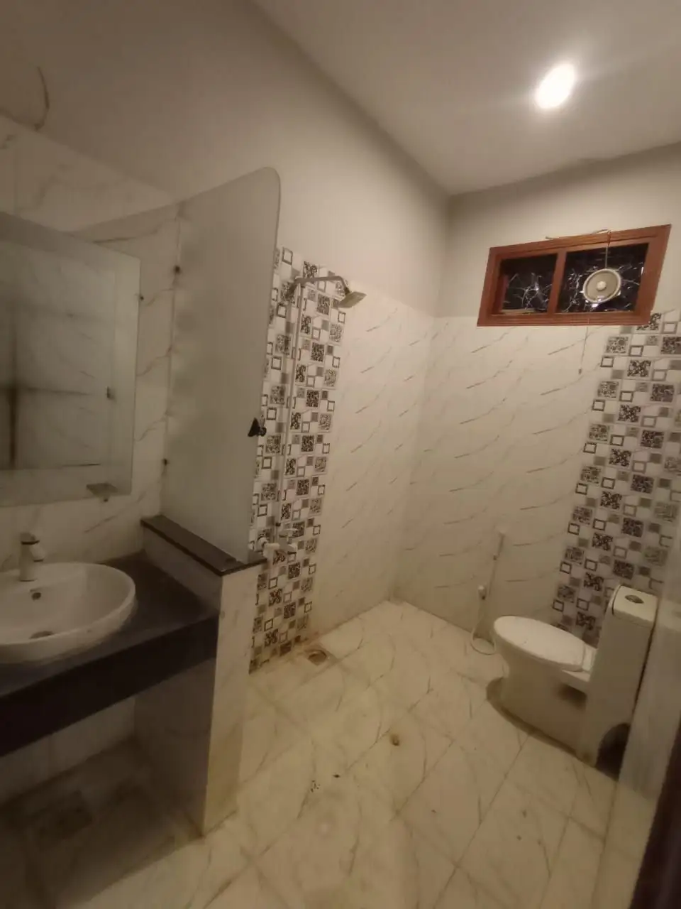 For Rent office FURNISHED/Non Furnished GULSHAN Iqbal