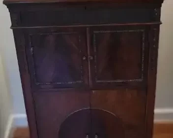 8f07c7d7-0a33-44fd-86c9-ea3798e47051