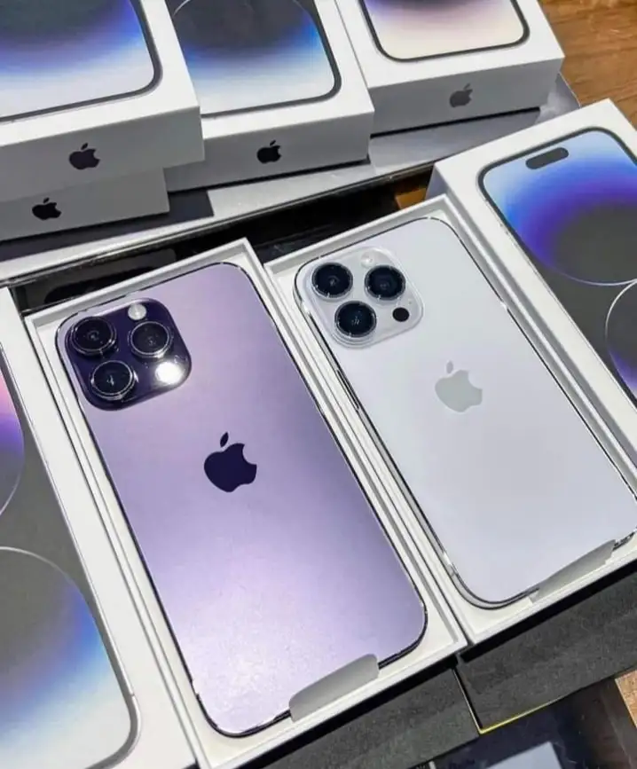 iphone Xsmax 11,12,13,14,15,16 Pro Max on instalment whatsap3261927684