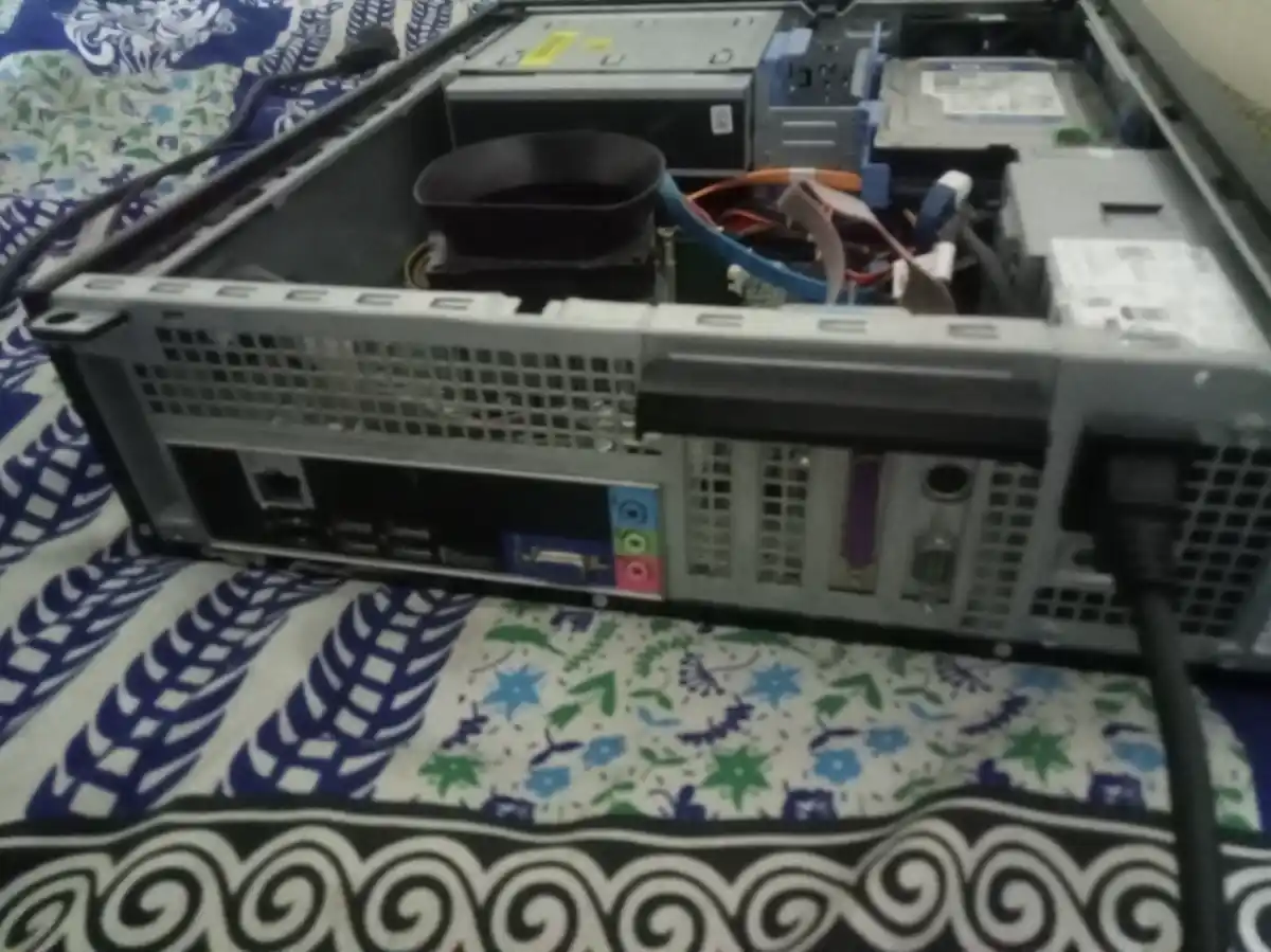 New computer for sale further information contact me this number 03064224191