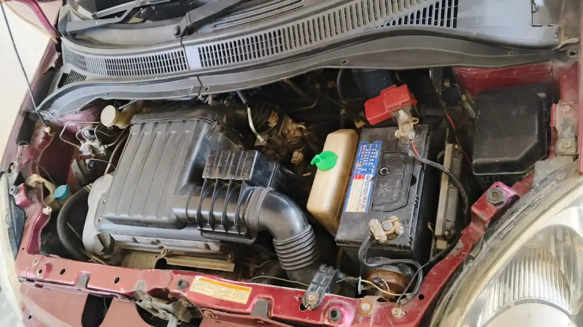 SUZUKI SWIFT DX ( Model 2011 ) – 1.3 CC (0333-0493926)