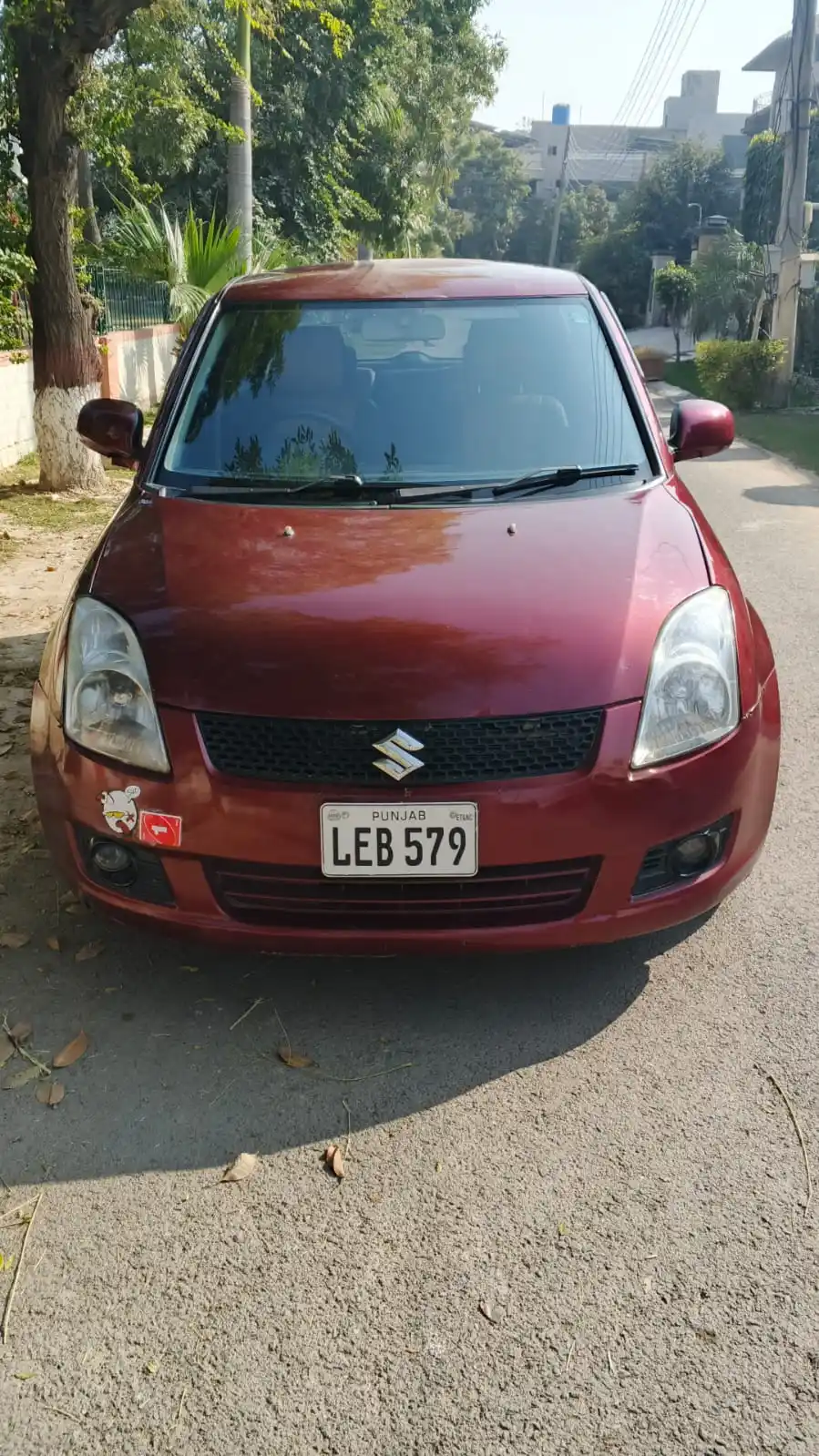 SUZUKI SWIFT DX ( Model 2011 ) – 1.3 CC (0333-0493926)
