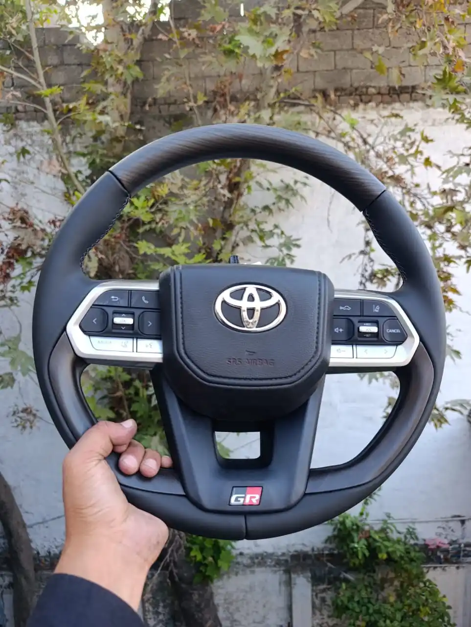 🔥 Toyota land cruiser LC 300 Steering Wheel 🔥