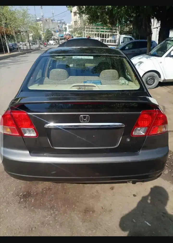 Honda civic 2005 bumper to bumper ORIGINAL