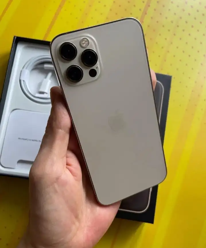 iphone Xsmax 11,12,13,14,15,16 Pro Max on instalment whatsap3261927684