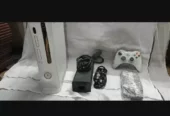 Xbox 360 with box and 2controller sale chance piece