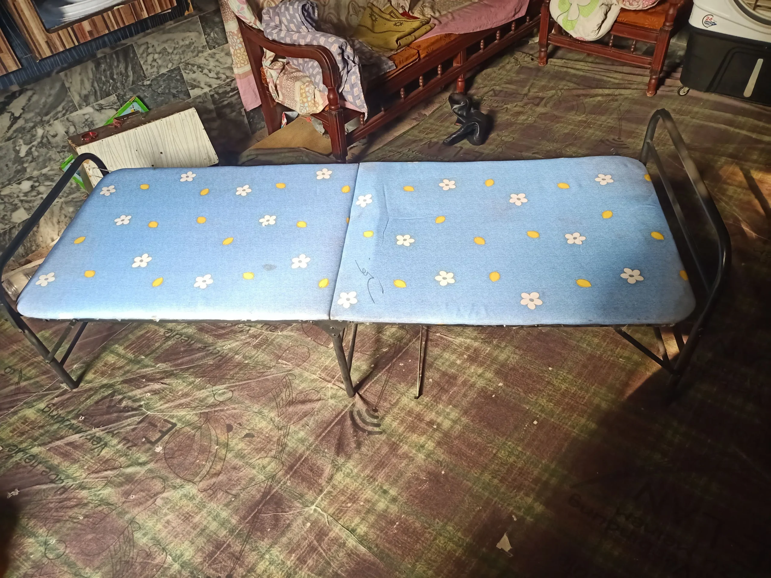 Single folding bed for sale